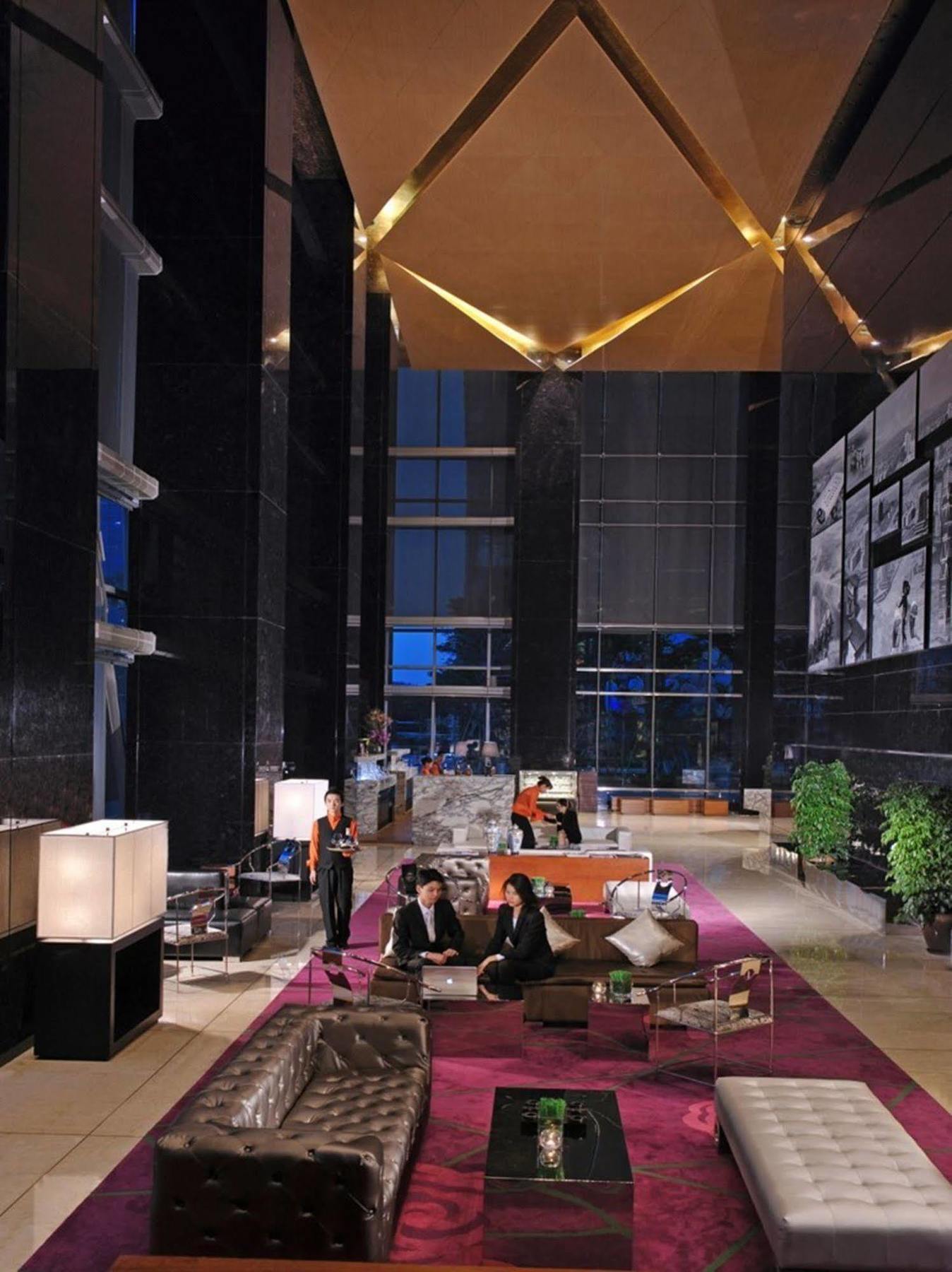 Wongtee V Hotel Шэньчжэнь Экстерьер фото