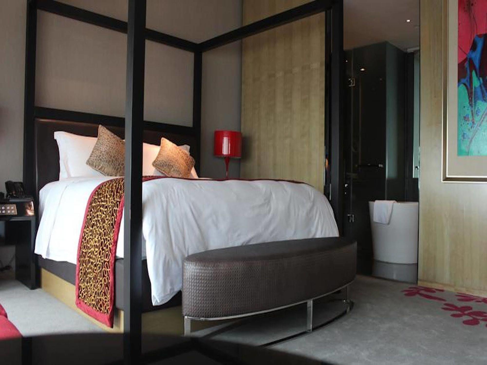 Wongtee V Hotel Шэньчжэнь Экстерьер фото
